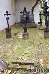 Photos of the grave 11