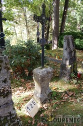 Photos of the grave 125