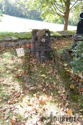 Photos of the grave 126