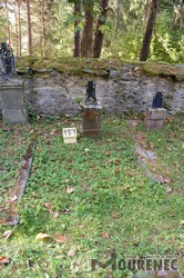 Photos of the grave 151