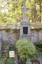 Photos of the grave 169