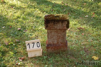 Photos of the grave 170