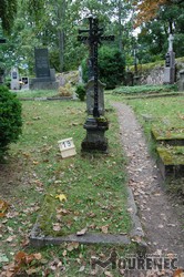 Photos of the grave 19