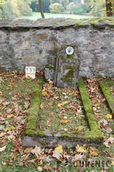 Photos of the grave 199