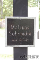 Photos of the grave 22