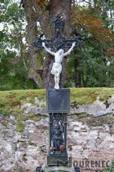 Photos of the grave 38
