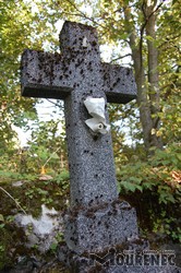 Photos of the grave 60