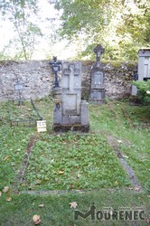 Photos of the grave 66