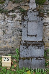 Photos of the grave 78