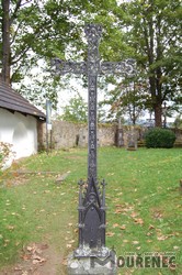 Photos of the grave 90