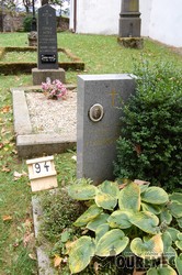 Photos of the grave 94