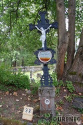 Photos of the grave 98